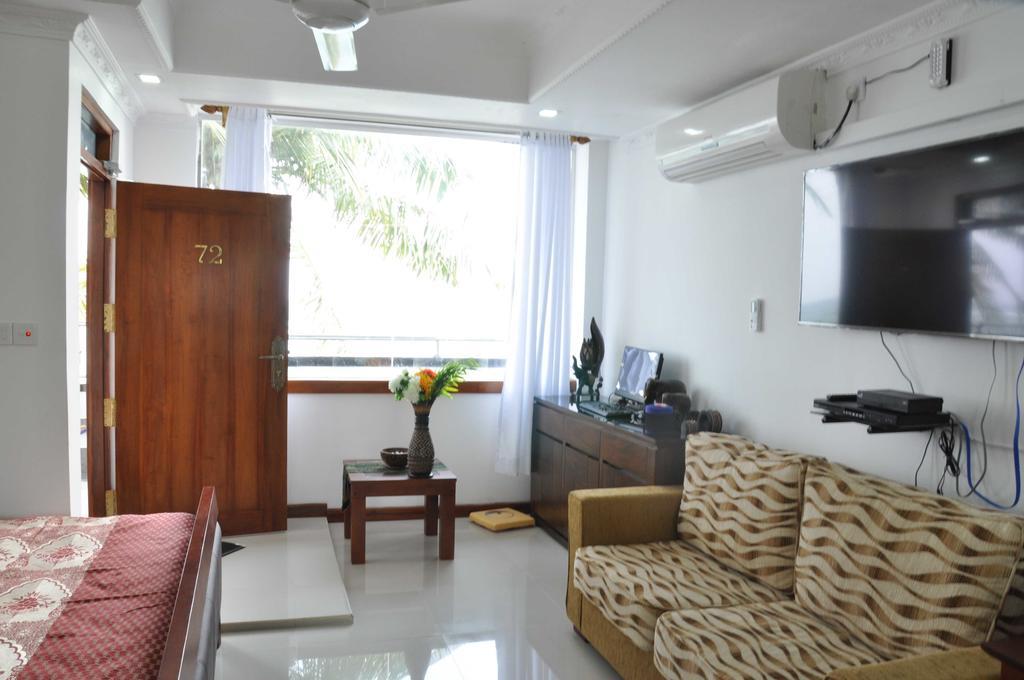 Goviyapana Beach Hotel Ahangama Quarto foto